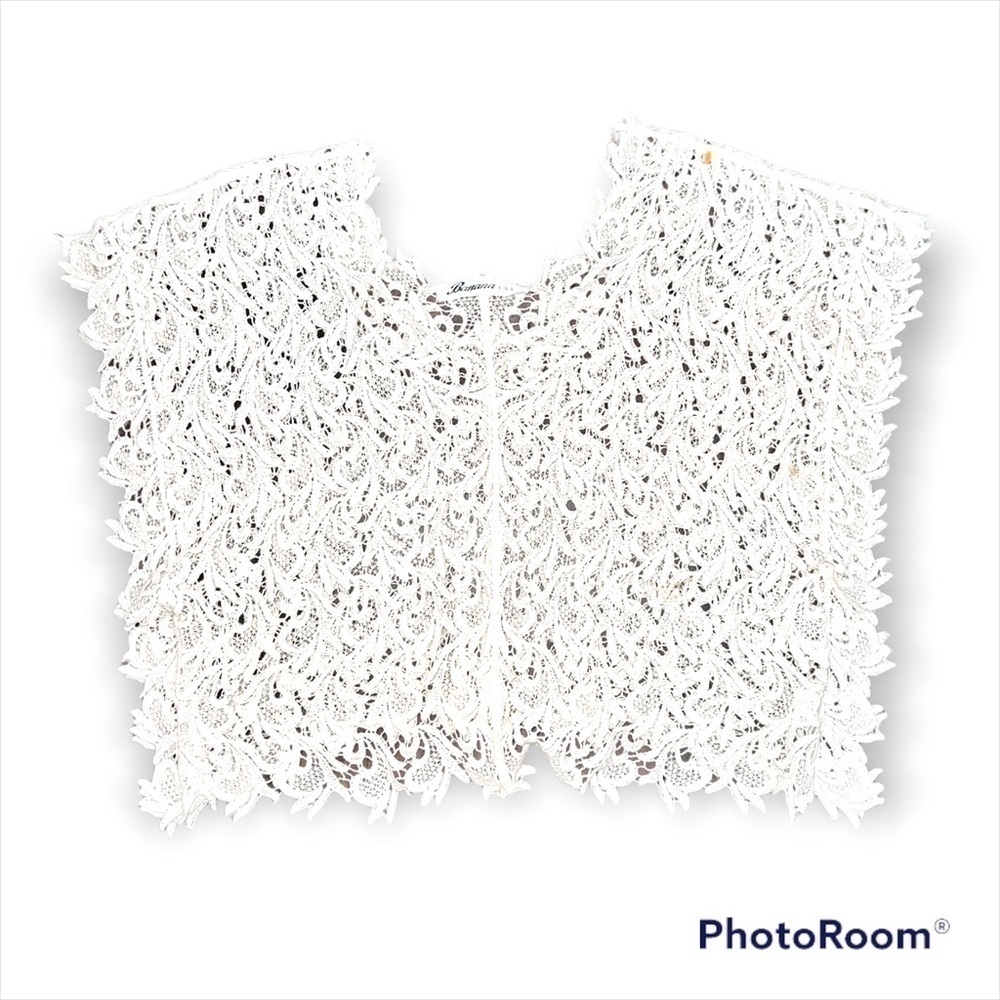 Banana Cream White Crochet Sleeveless Crop Top Small